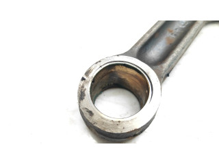 Ojnice Nissan Pathfinder R51 2.5