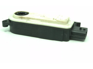 Блок управления 6477R1013 Dacia Sandero III