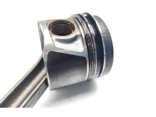  Поршень с шатуном CBBB CBBB  Skoda Superb B6 (3T)  