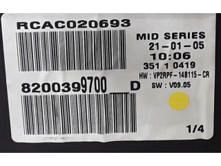 Přístrojová deska Renault Megane II 2005 8200399700D