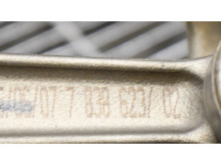 Píst 7838623, 7840918 BMW 5 E60 E61 pro benzínový motor 5.0 S85 B50 A