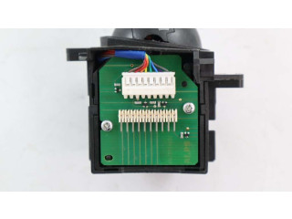 Ручка стеклоочистителей 31275360   Volvo V70