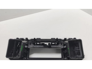 Центральная воздушная решётка