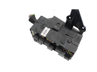 Поршень Ящик предохранителей (комплект) CYR5 BK3T14401GFB Ford Transit - Tourneo Connect