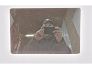 Дисплей       Tesla Model 3