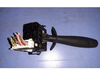 Включатель стеклоочистителей    Renault Trafic II (X83)       