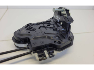 Zámek zadních dveří Peugeot 108 2021