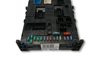 Pojistková skříňka Řídící jednotka BSM 9678477180 Peugeot 5008 2015