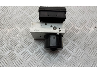 Блок АБС 30714956, 10092504113   Volvo  V70  2000 - 2004 года