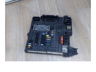 Ящик предохранителей (комплект) 31337185, 31337185   Volvo V70