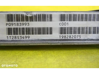 Блок управления двигателя 0281001802, 17480075 Volvo V70
