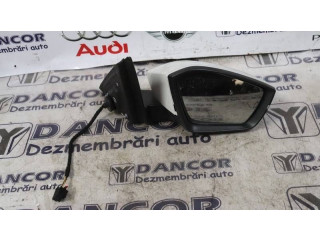 Зеркало электрическое Skoda Scala - года