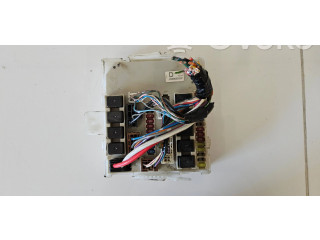 Pojistková skříňka 284B6EB30C Nissan Navara D40 2006