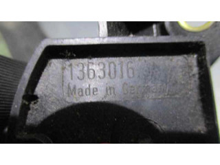 Ручка стеклоочистителей 1363016   Volvo 940