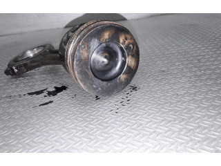 Поршень с шатуном