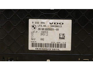 Přístrojová deska BMW 5 F10 F11 2011 932522101, 9232895