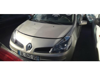 Ручка стеклоочистителей 8201590631   Renault Clio III