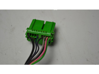 Зеркало электрическое        Volvo C30  2010 - 2013 года   