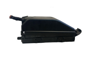 Блок предохранителей 31682732, 31494567 Volvo S60