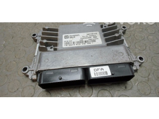 Блок управления двигателя 96958816, 25182025   Chevrolet Spark