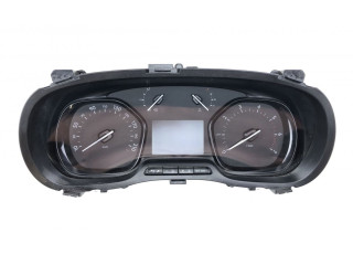 Přístrojová deska  Toyota Proace 2021 9837473080  