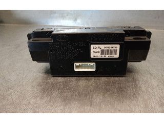 Дисплей 957101H700 KIA Ceed