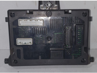 Блок комфорта Renault Clio III