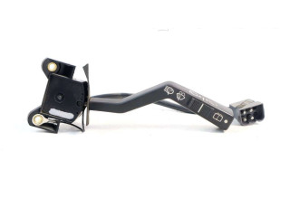 Ручка стеклоочистителей 1363017   Volvo 940