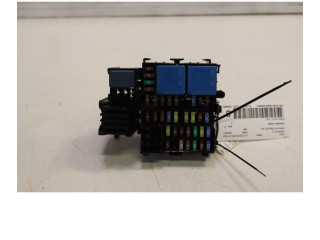 Блок предохранителей Dacia Spring