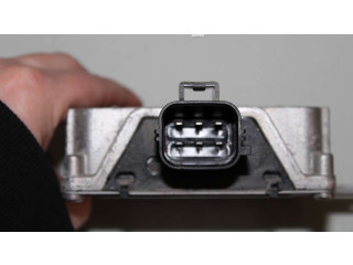 Блок управления топливного насоса 30792789 Volvo S60