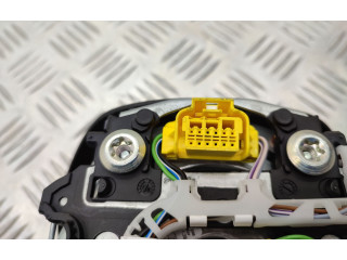 Подушка безопасности водителя 5G0880201R Volkswagen Golf Sportsvan