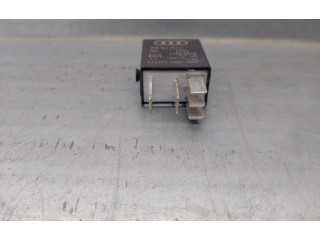 Блок предохранителей 4H0951253C Audi Q3 8U