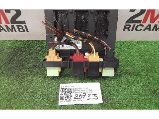 Блок предохранителей 1K0937086H, 1K0937086H   Skoda Yeti (5L)    