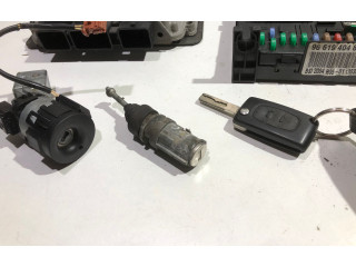 Řídící jednotka 9661940480, ME75 Peugeot 307 CC 2006