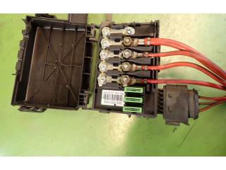 Блок предохранителей 1J0937550AB Skoda Octavia Mk1 (1U)