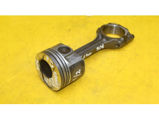  Поршень с шатуном    Skoda Fabia Mk1 (6Y)  