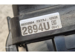 Pojistková skříňka 95202894 Opel Antara 2012