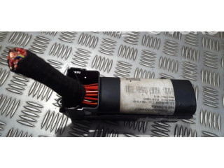 Блок предохранителей  610617624K, 610-617-624K   Volkswagen Touran I    