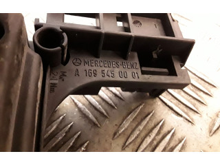 Блок предохранителей 1695450001 Mercedes-Benz A W169