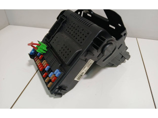 Блок предохранителей  30728539, 12243769   Volvo XC90    