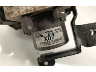 Блок АБС 589102P970 KIA Sorento 2010 - 2014 года
