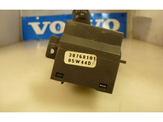Переключатель дворников 30768101, 30768101   Volvo V70