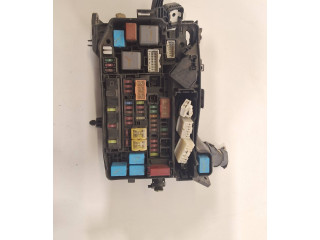 Pojistková skříňka Toyota Prius (XW30) 2010