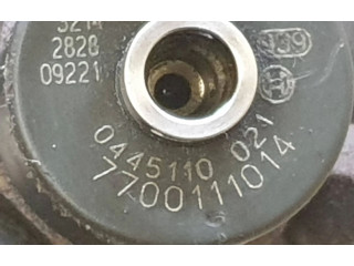 Форсунка 0445110021, 7700111014    Renault Trafic II (X83)   