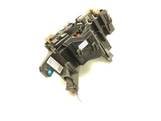 Блок предохранителей 91205-A0670   KIA Niro    