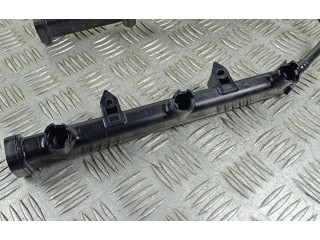 Топливная рампа 05281428AA   Jeep Grand Cherokee WL  