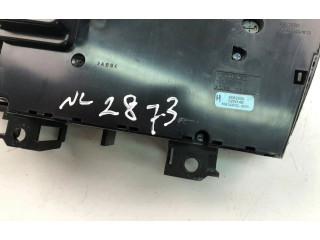 Блок управления климат-контролем 8682930, NL2873   Volvo V70