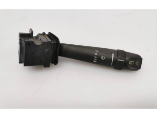 Ручка стеклоочистителей    Volvo V70