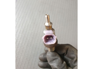 Vstřikovač 2371026012 Toyota Avensis T270