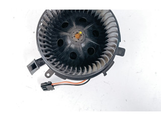 Вентилятор печки 75031 Audi Q5 SQ5